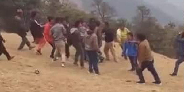 होली रङ लगाउन गएका २ को झडपमा मृत्यु 